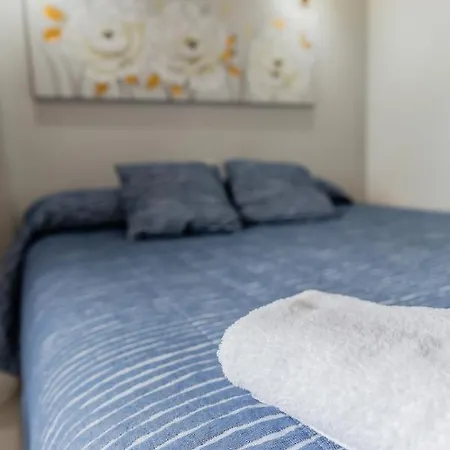 - Restaurante La Buena By Vivere Gasthof Villalonquéjar