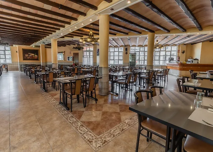 - Restaurante La Buena By Vivere